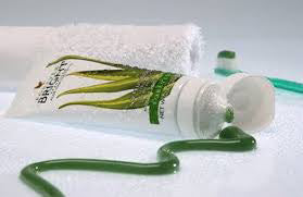 Aloe vera-baseret tandpasta uden fluor. Forever Bright