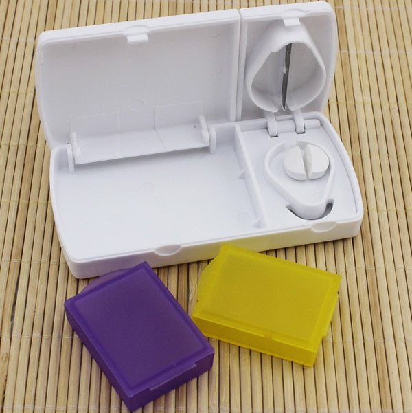 Tabletæske med flække funktion