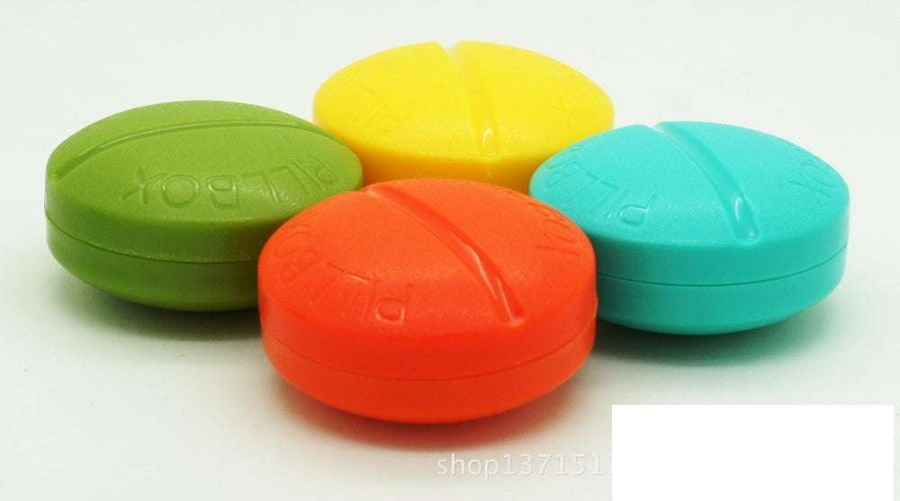 Vandtæt pilleæske med 4 rum